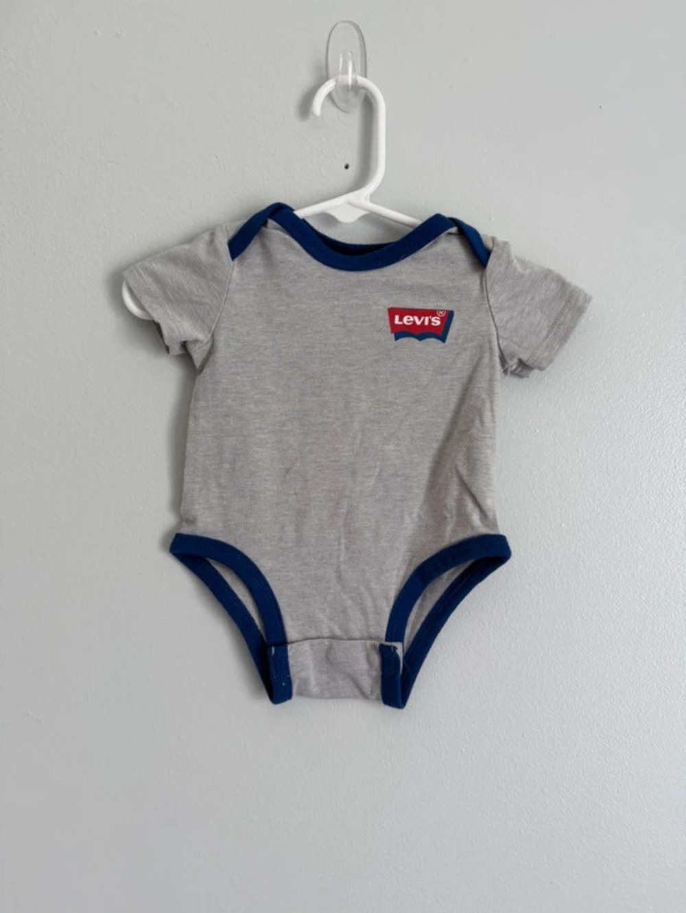 Levi’s Baby Logo Bodysuit Gray 3M
